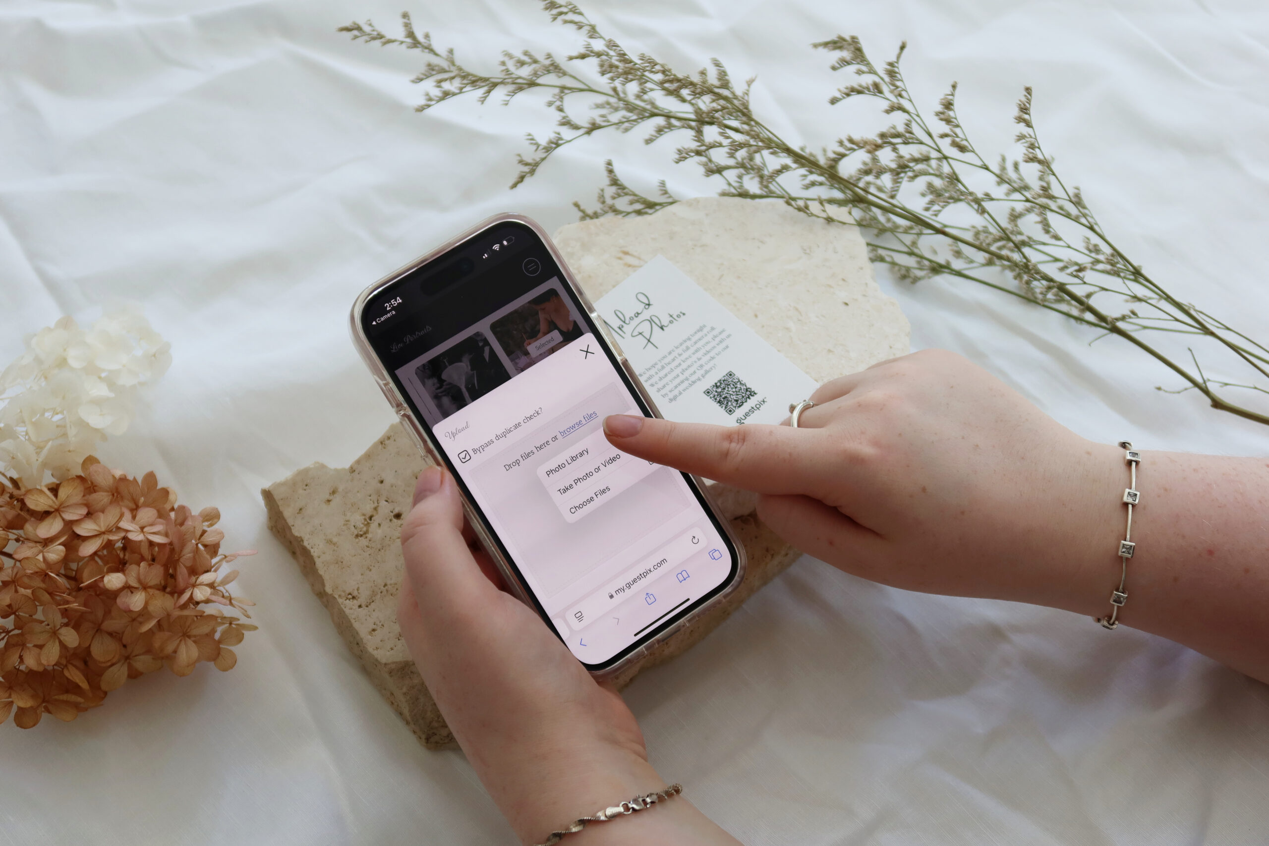 Uploading Photos to GUESTPIX Gallery